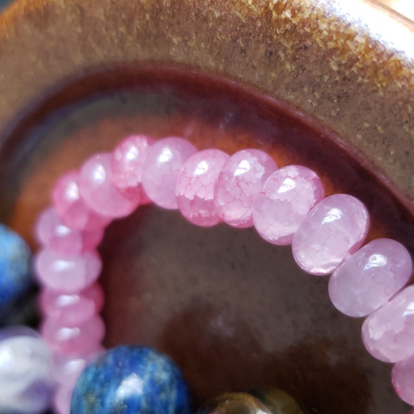 Pink Cracked Agate Natural Stone Bracelet. NWT - Picture 7 of 10